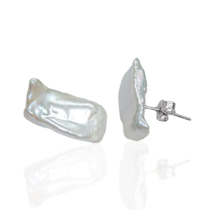 White Biwa pearl rectangulaire silver studs